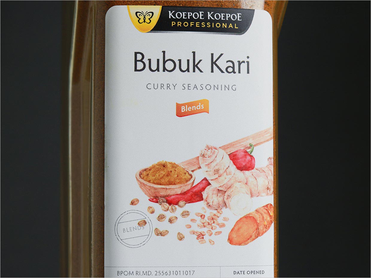 印度尼西亞Koepoe Koepoe姜粉調(diào)味料瓶簽包裝設計之實物照片